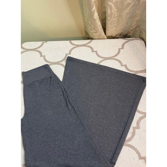 Zenana Premium Lux pull on extra wide leg pants, size large - Picture 1 of 11